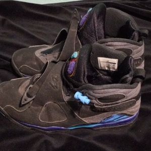 Air Jordan 8
